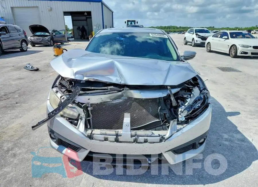 19XFC1F93HE008934 Photo# 5