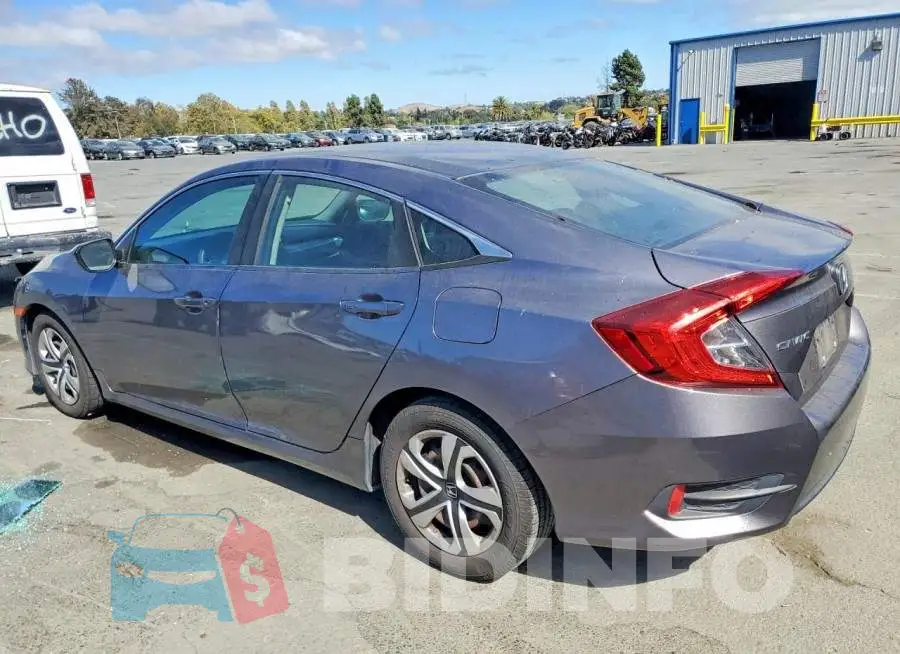 19XFC2F58HE232137 Photo# 2