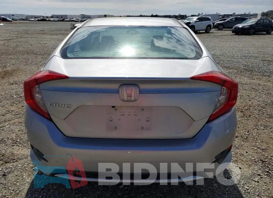 19XFC2F66LE207772 Photo# 6