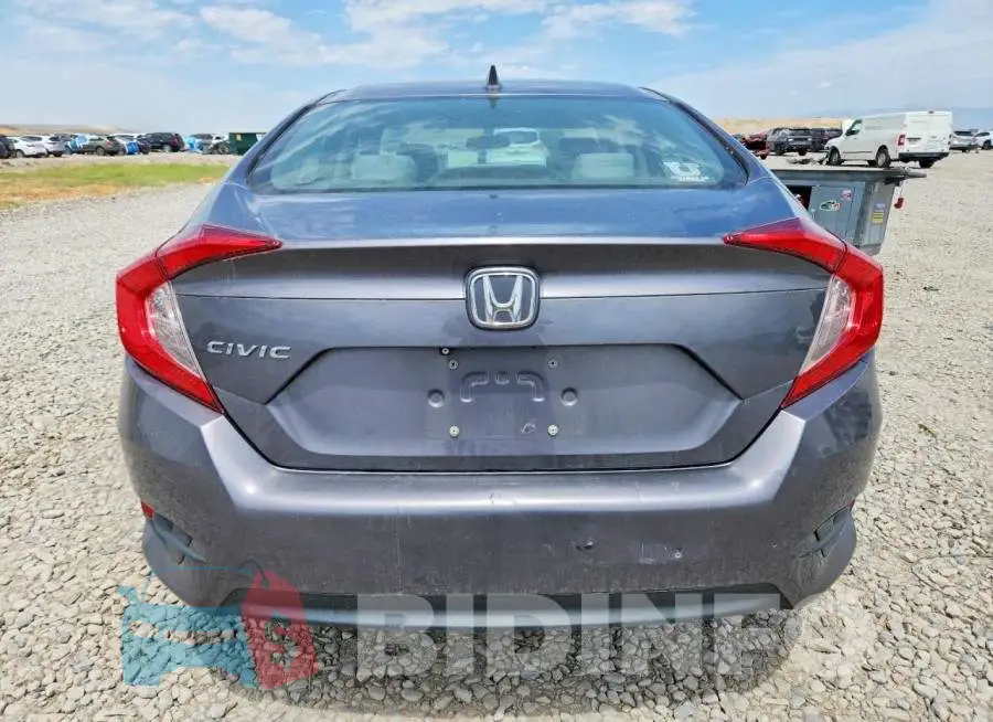 19XFC2F71HE006992 Photo# 6