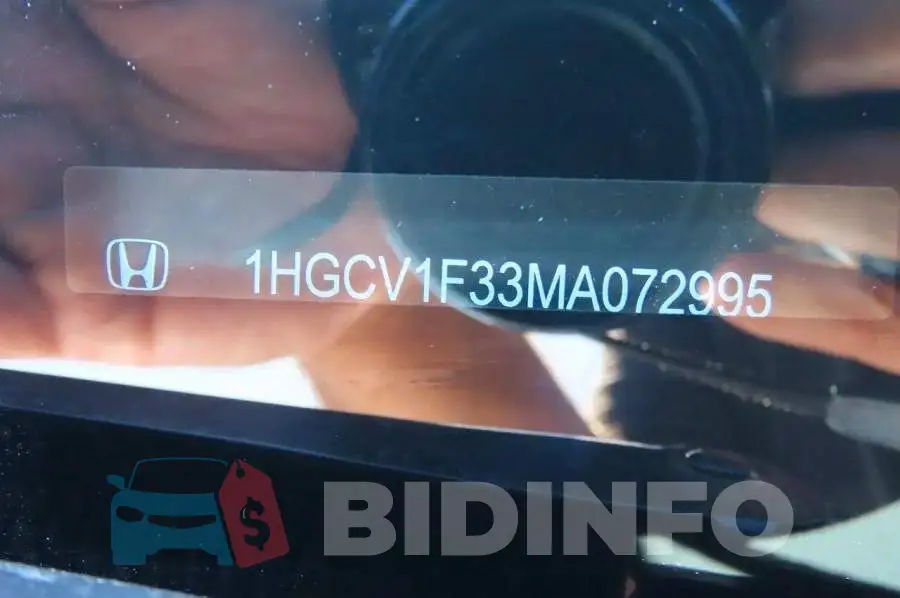 1HGCV1F33MA072995 Photo# 10