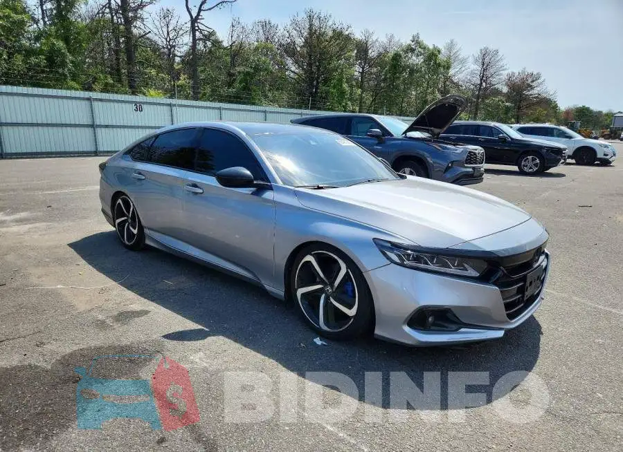 1HGCV2F38MA022583 Photo# 4
