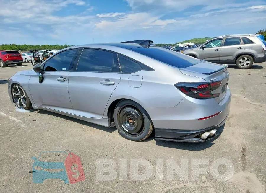 1HGCV2F38MA022583 Photo# 2