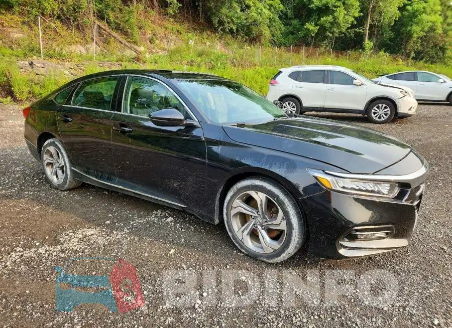 1HGCV2F57JA025178 Photo# 4