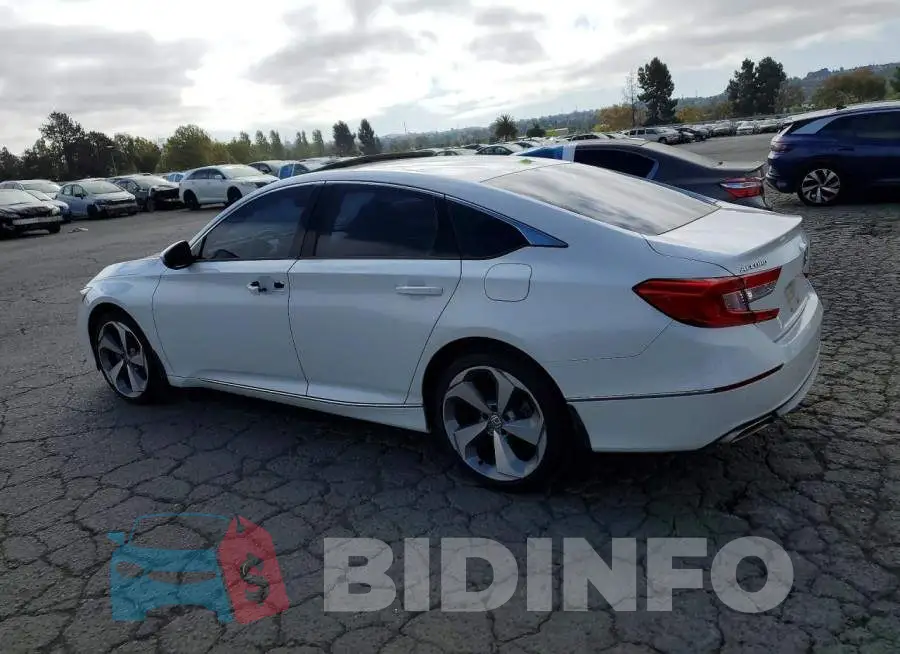 1HGCV2F62JA037974 Photo# 2