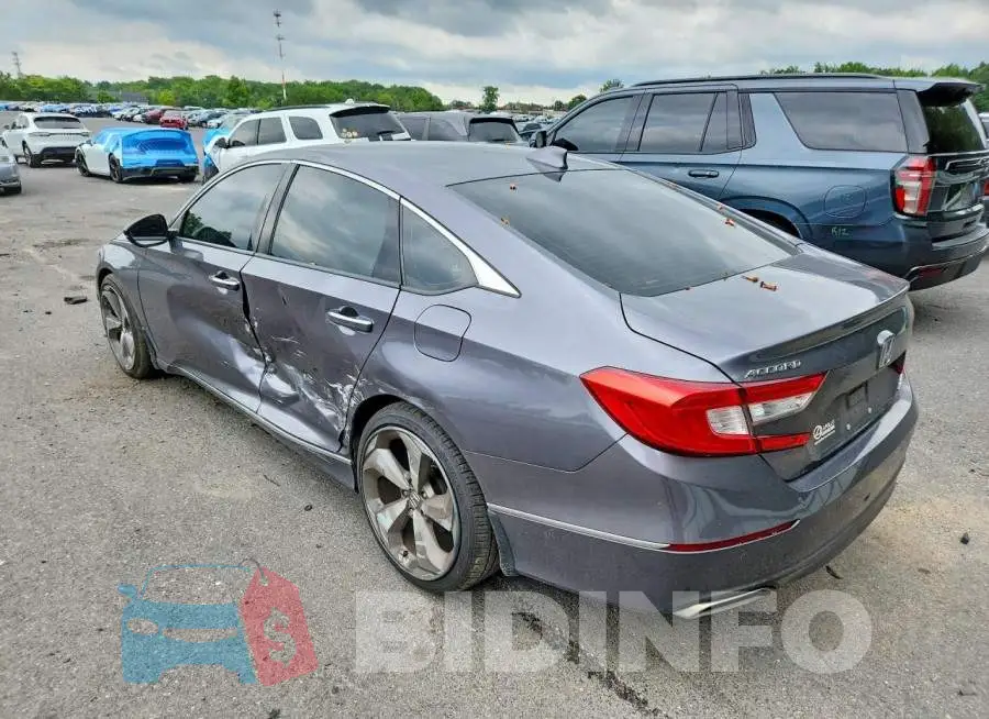 1HGCV2F90KA024118 Photo# 2