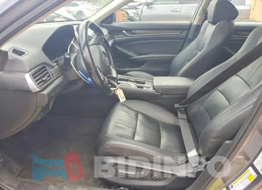 1HGCV2F92MA009073 Photo# 7