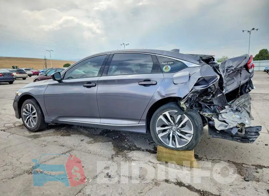1HGCV3F43KA018016 Photo# 2