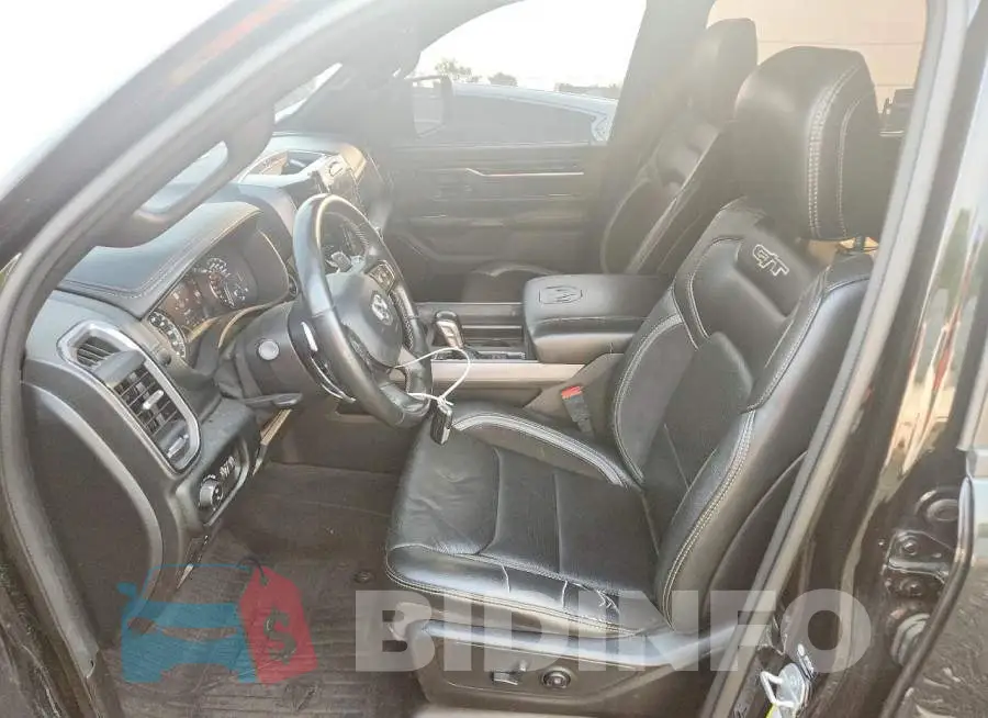 1C6SRFLT8NN120881 Photo# 7