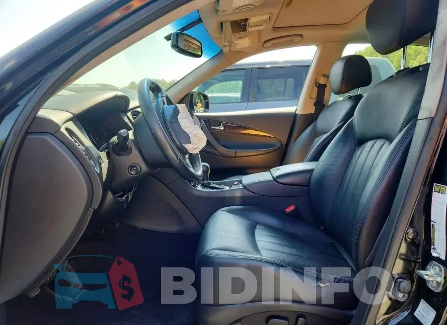 JN1BJ0RR4HM402019 Photo# 7