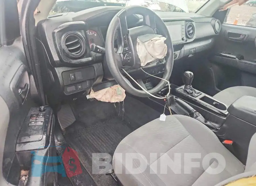 3TYRX5GN5NT038222 Photo# 8