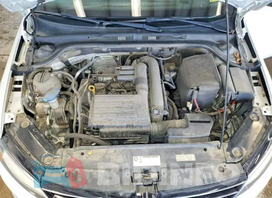 3VW167AJ5HM241352 Photo# 11