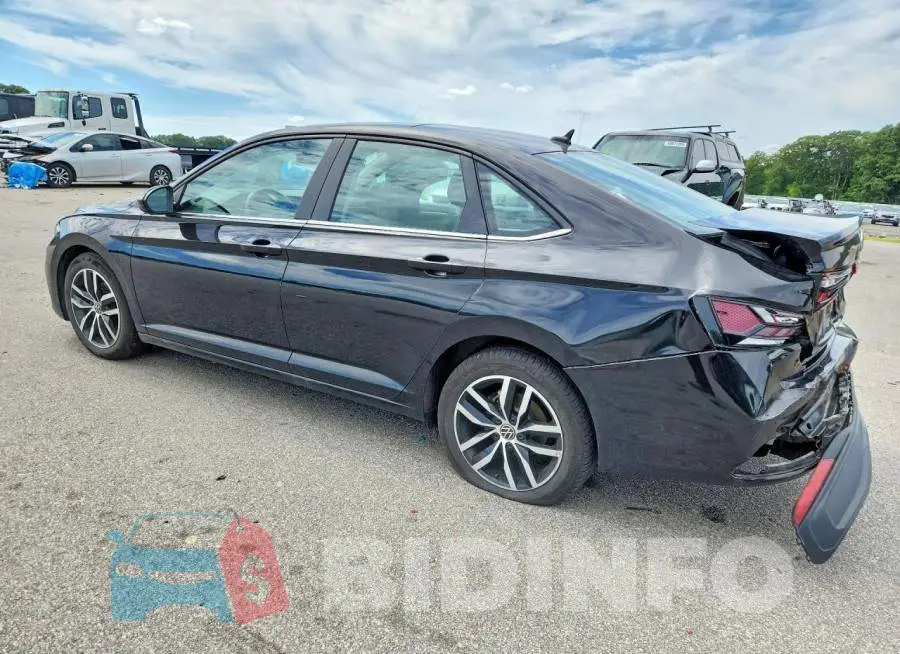 3VW7W7BU4TM004847 Photo# 2