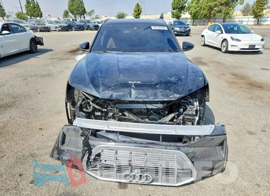 WA1LAAGE8NB026143 Photo# 5