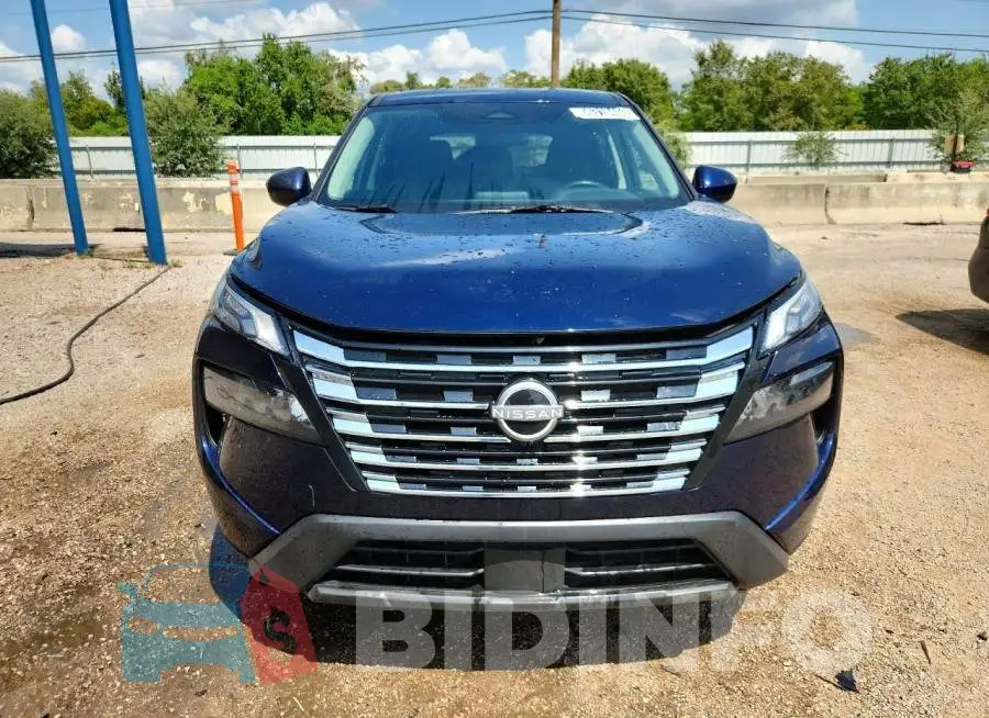 5N1BT3BA4SC832736 Photo# 5