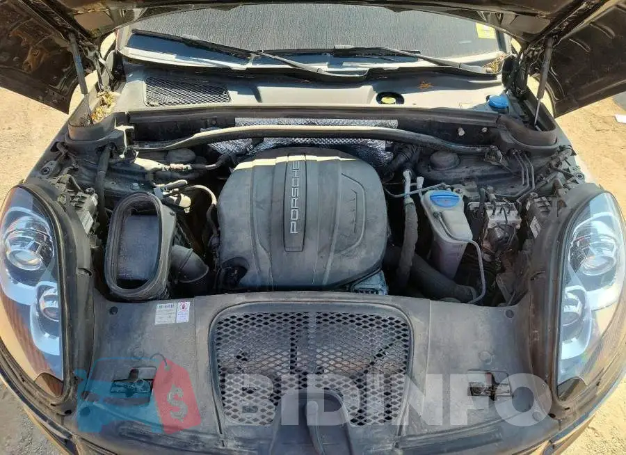 WP1AA2A50JLB17938 Photo# 12