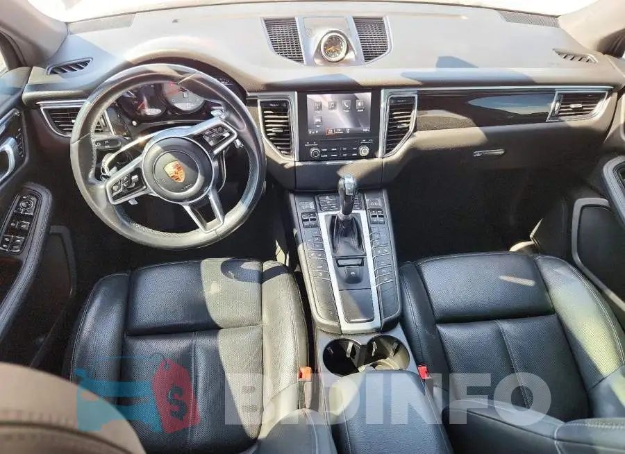 WP1AB2A57JLB32708 Photo# 8