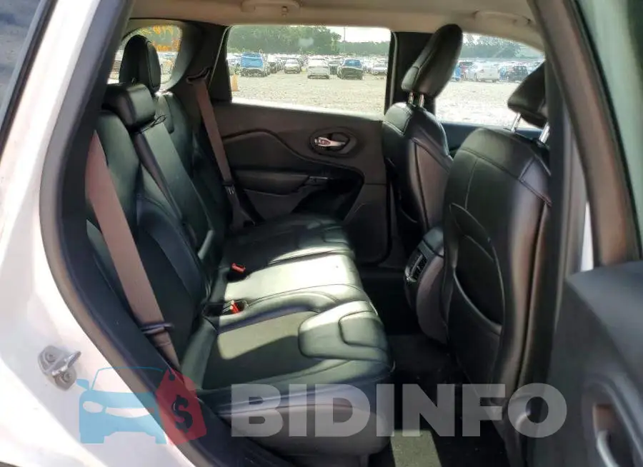 1C4PJLLB4KD490352 Photo# 11