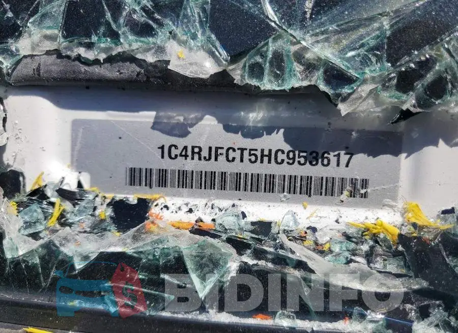 1C4RJFCT5HC953617 Photo# 12