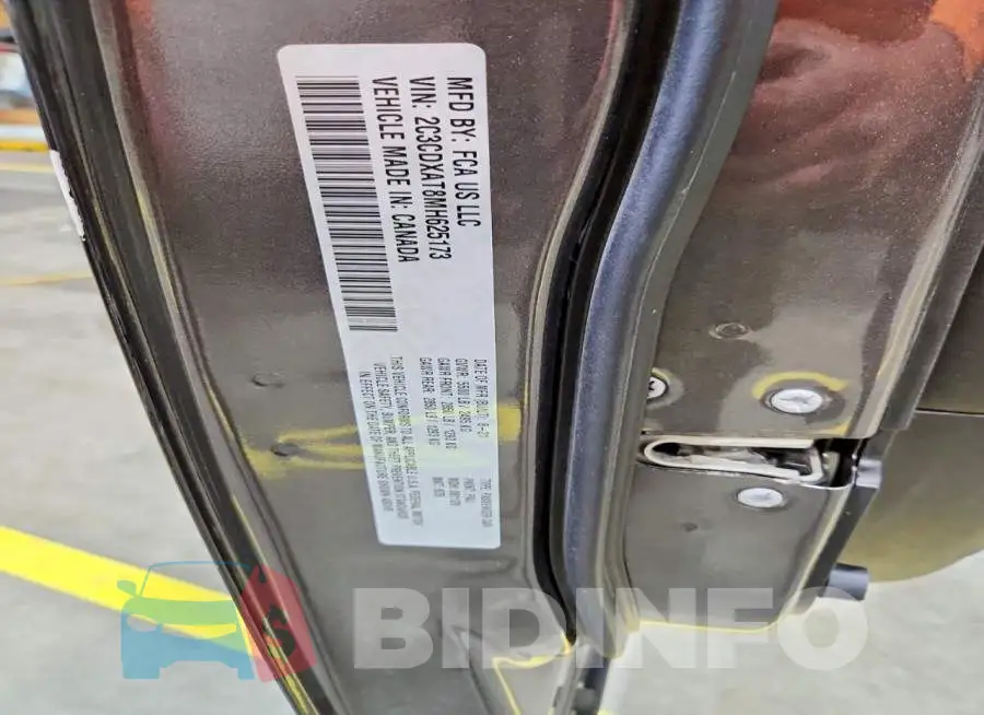2C3CDXAT8MH625173 Photo# 12