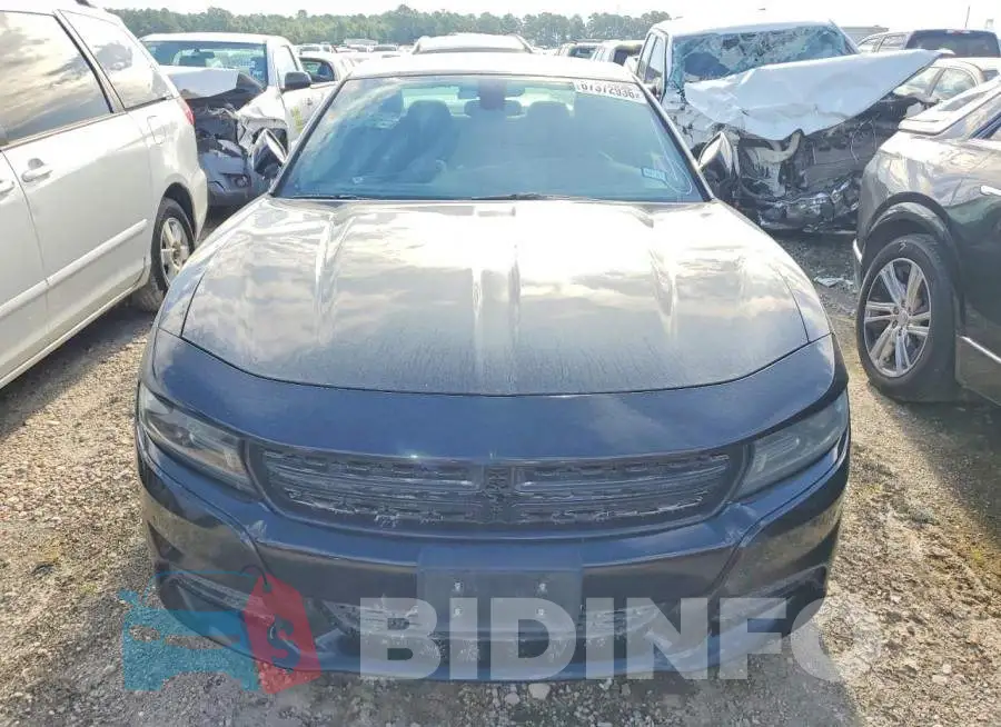 2C3CDXBG5KH672983 Photo# 5
