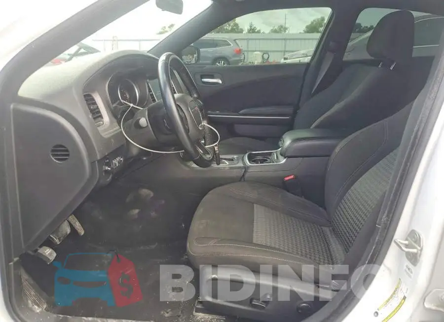 2C3CDXBG9PH613023 Photo# 7
