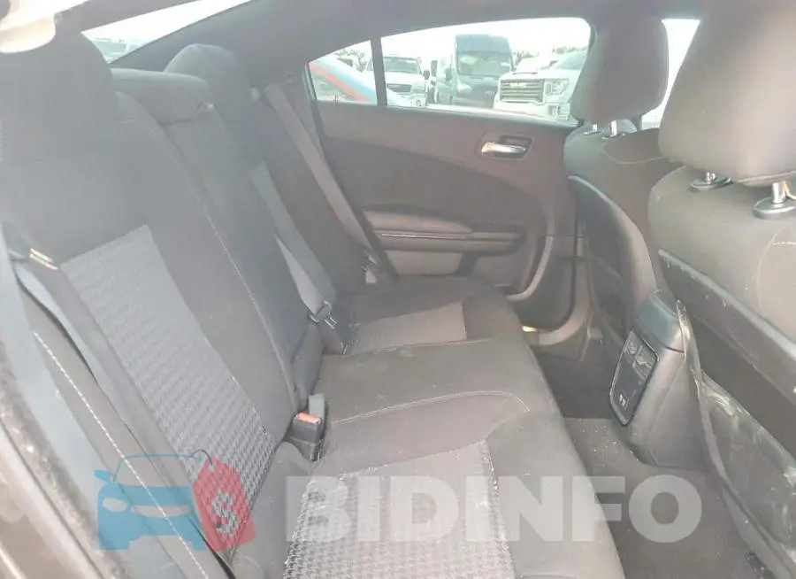 2C3CDXHG6PH655785 Photo# 10