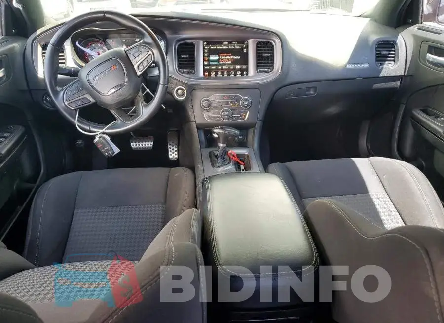 2C3CDXHG7PH513008 Photo# 8