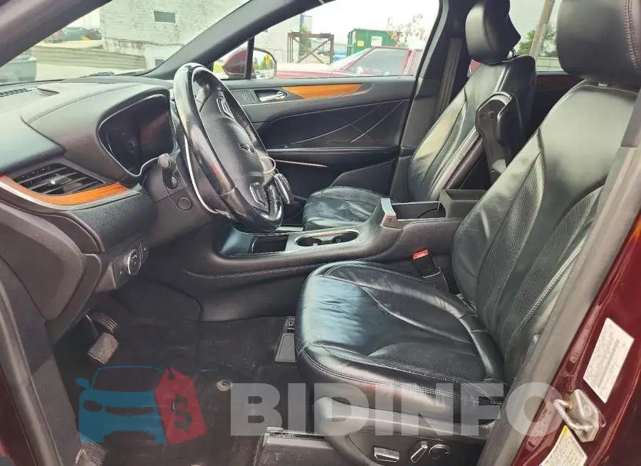 5LMCJ2D9XKUL12345 Photo# 7