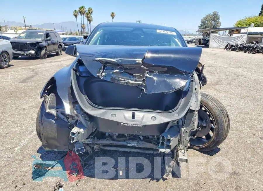 7SAYGDEF2SF311116 Photo# 5