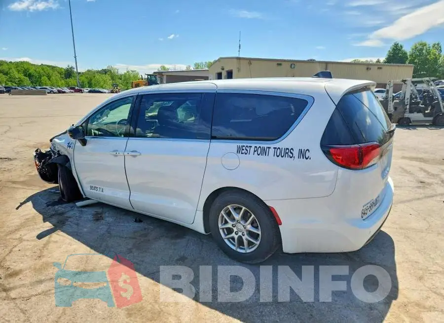 2C4RC1CG9SR614051 Photo# 2