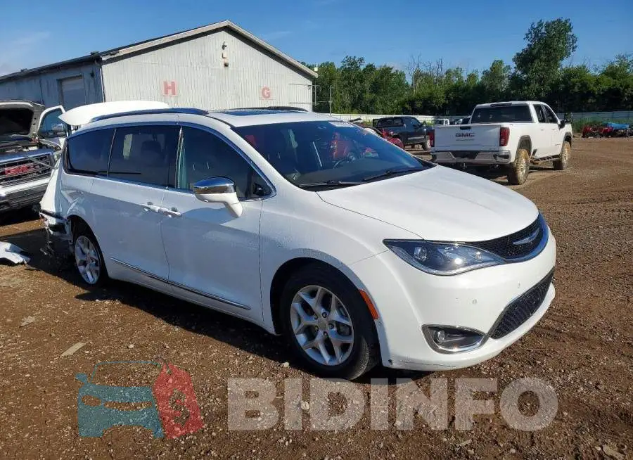 2C4RC1GG2LR151813 Photo# 4