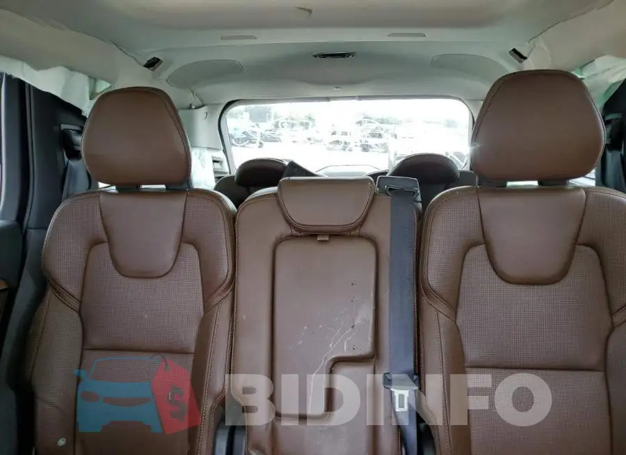 YV4A22PL5J1195886 Photo# 10