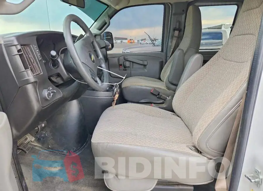 1GAZGPFG5J1329944 Photo# 7