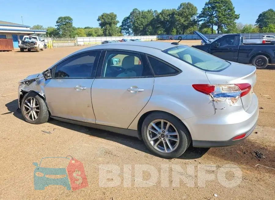 1FADP3F24JL317017 Photo# 2