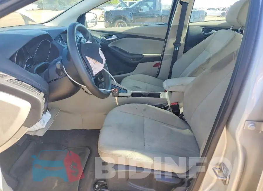 1FADP3F24JL317017 Photo# 7