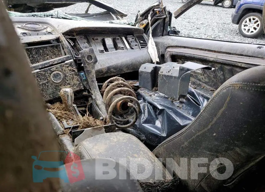 1FAHP2F80JG129488 Photo# 8
