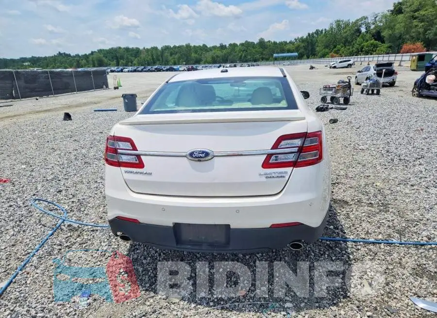 1FAHP2F83JG122843 Photo# 6