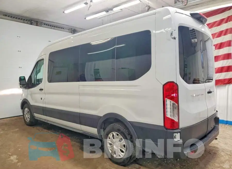 1FBAX2C81SKA50124 Photo# 2
