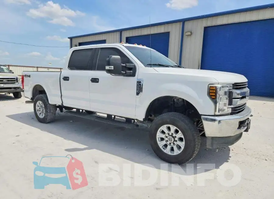 1FT7W2B64KEC61695 Photo# 4