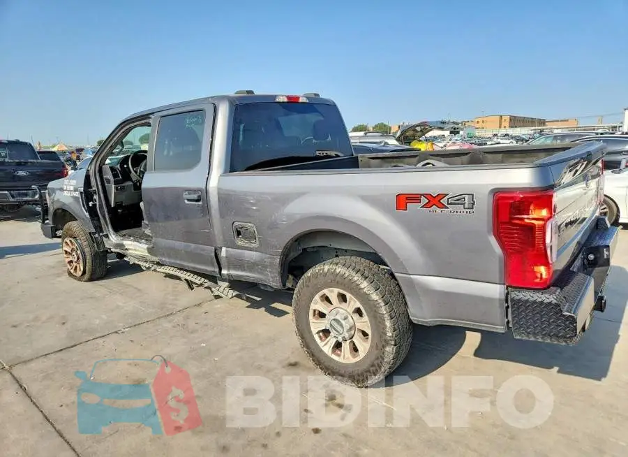 1FT8W2BT5NEF54889 Photo# 2