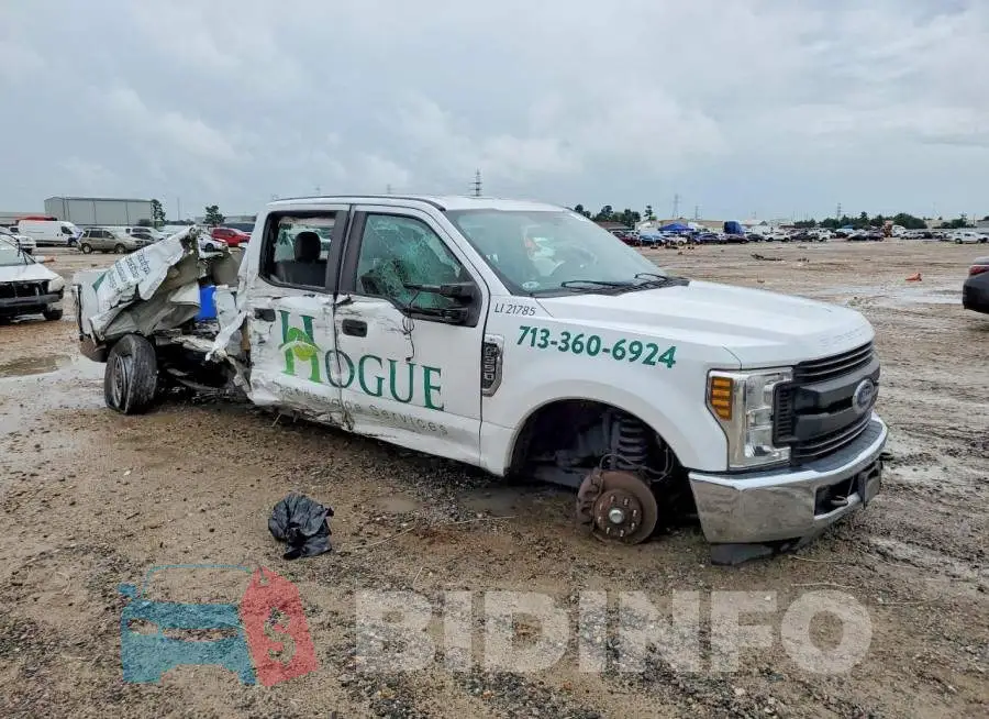 1FT8W3A65KEG54326 Photo# 4