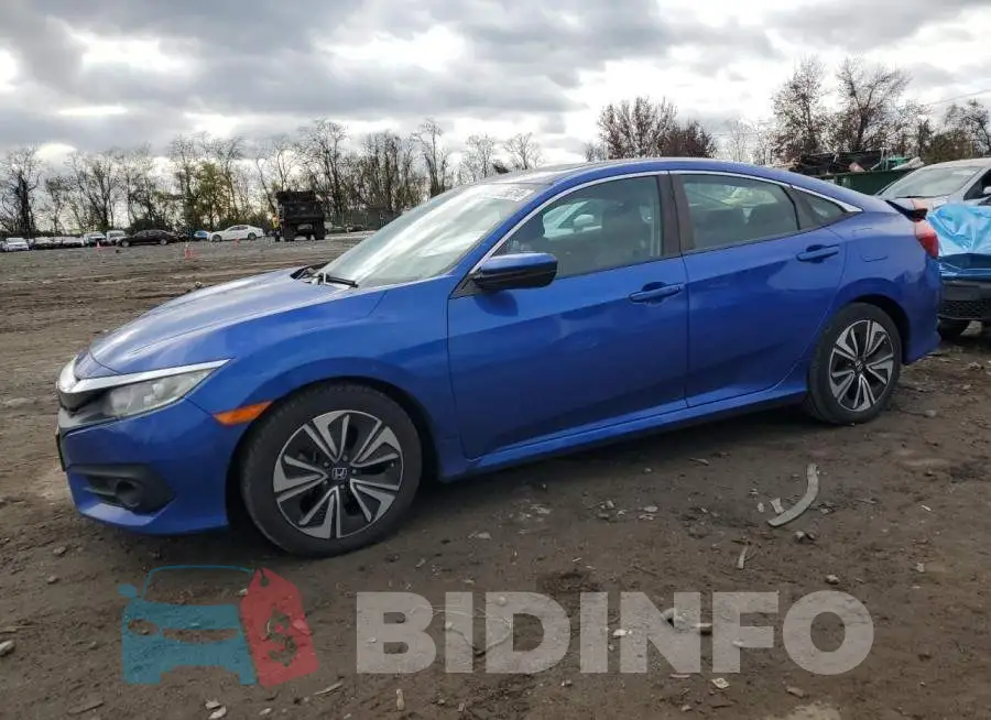 19XFC1F70HE010879 Photo# 1