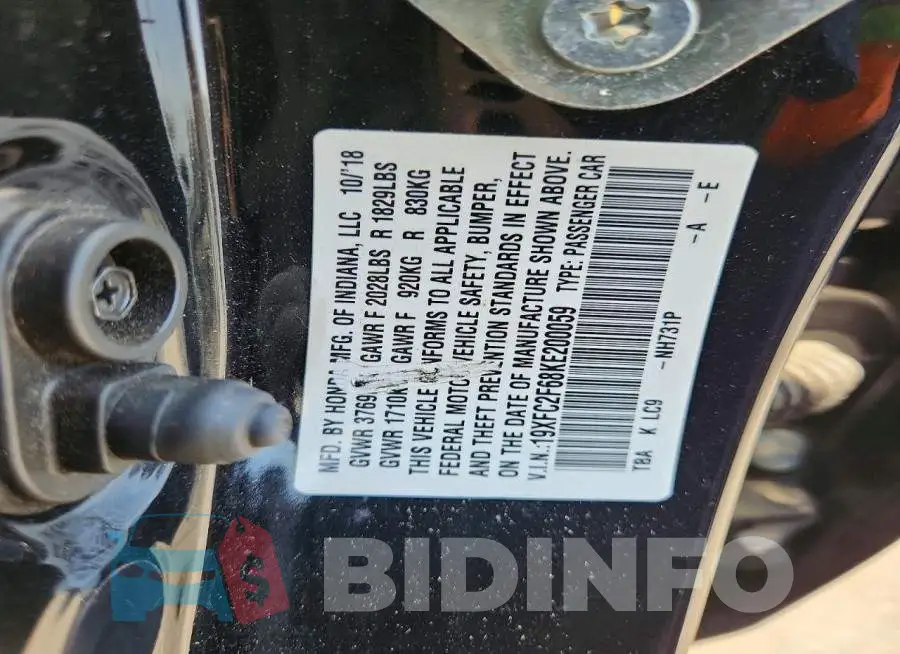 19XFC2F68KE200059 Photo# 12