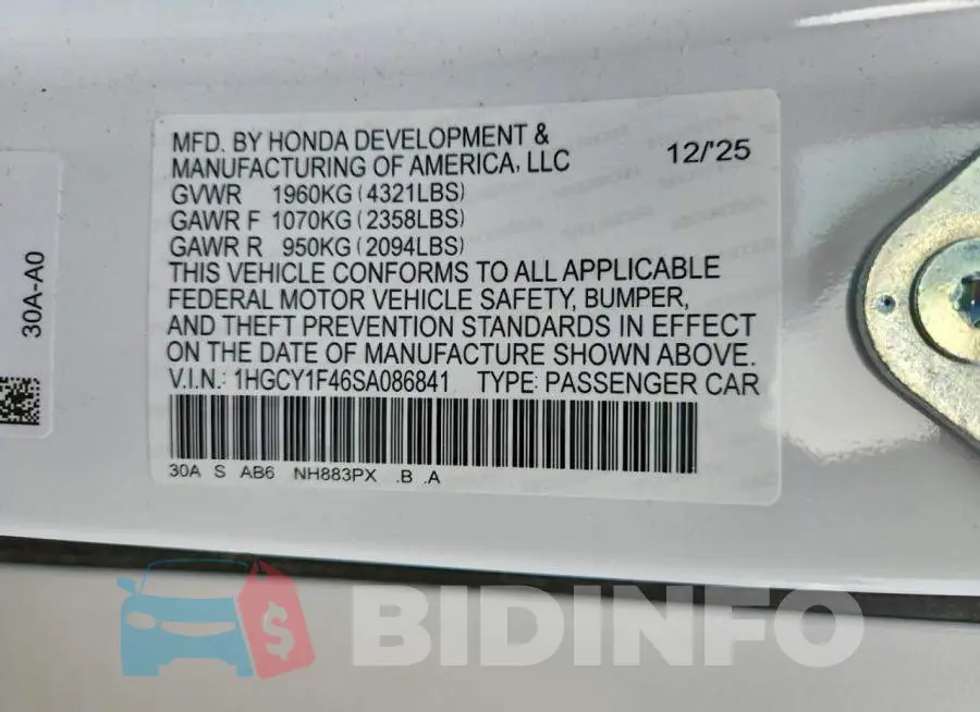 1HGCY1F46SA086841 Photo# 13