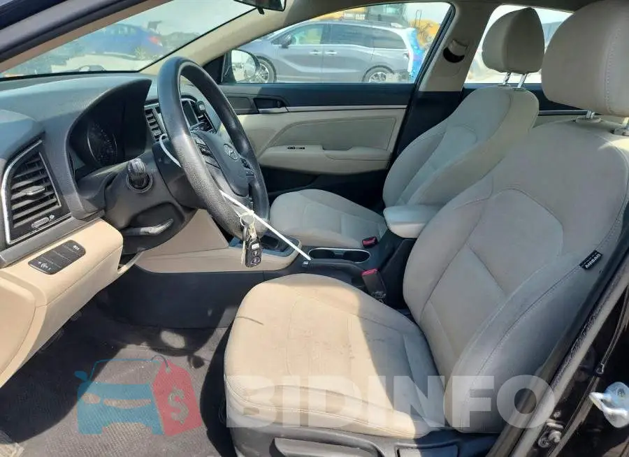 5NPD84LF6HH009446 Photo# 7