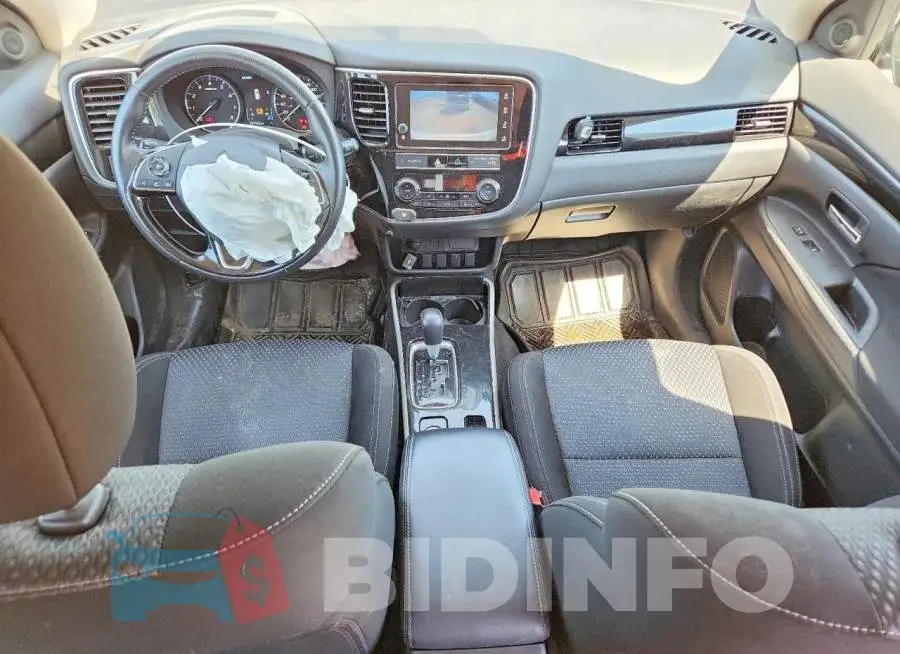 JA4AZ2A36KZ606944 Photo# 8