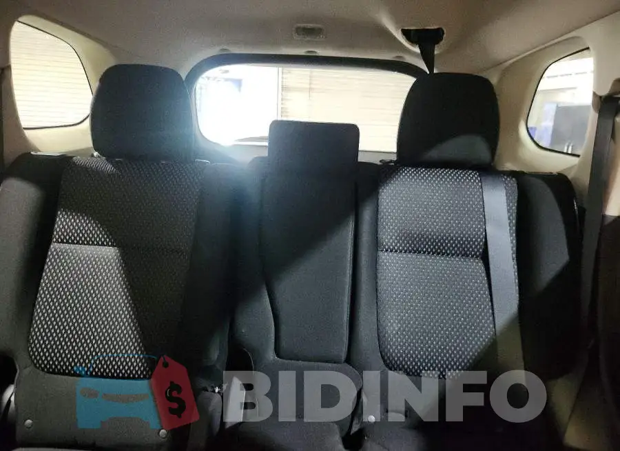 JA4AZ3A37JZ070817 Photo# 10