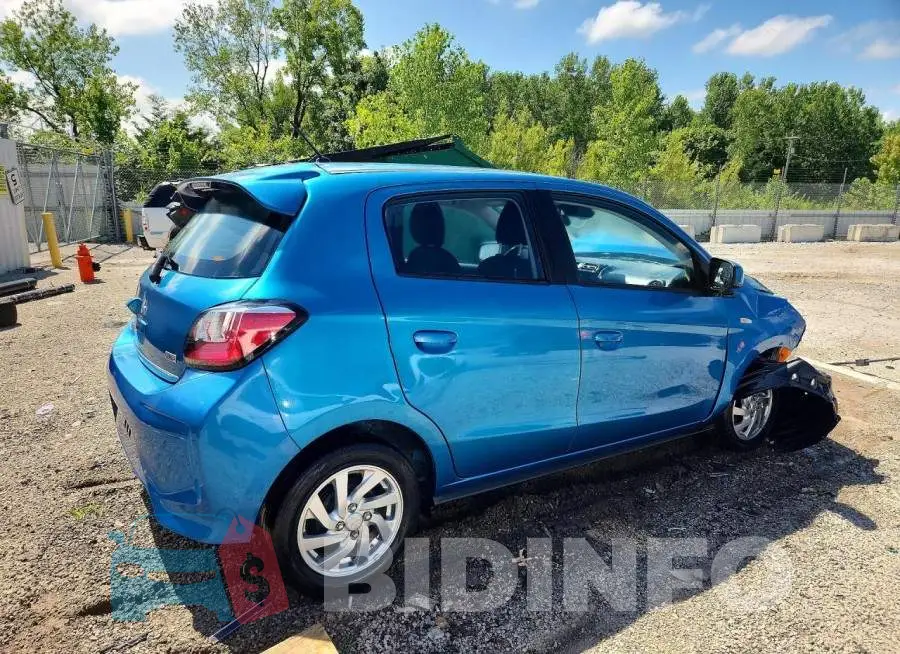 ML32AUHJ0RH033723 Photo# 3