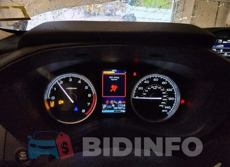 JF2SKAPC2NH435427 Photo# 9
